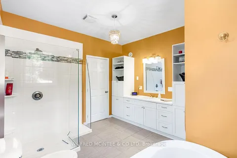 462220 Concession 24, Georgian Bluffs, ON N0H 2T0