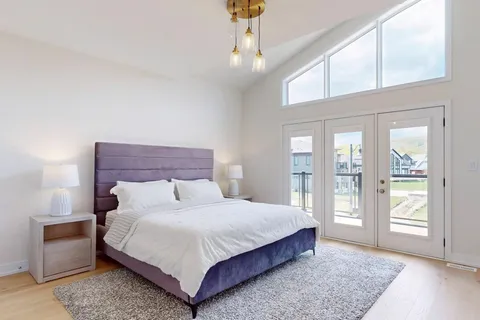 112 Stoneleigh Dr, Blue Mountains, ON L9Y 0V1