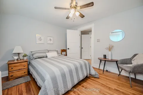 187 Grenfell St, Hamilton, ON L8H 3J5