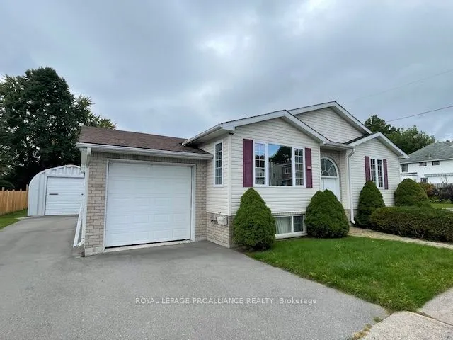 61 Wilkins St, Quinte West, ON K8V 3M6