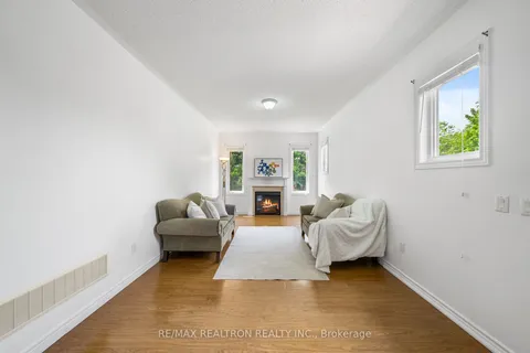 245 Johnson Dr, Shelburne, ON L9V 3V7