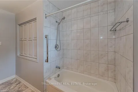 94 Glenburnie Dr, Guelph, ON N1E 4C8