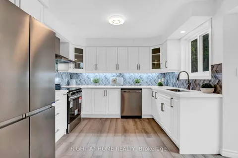 143 Municipal St, Guelph, ON N1G 4R2