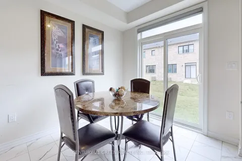 32 Sugarmay Ave, Thorold, ON L2V 0L1