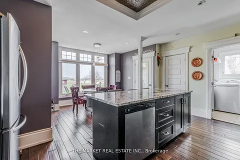 4205 John St, Lincoln, ON L3J 0Y2