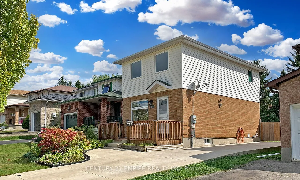 71 Watt St, Guelph, ON N1E 6W6
