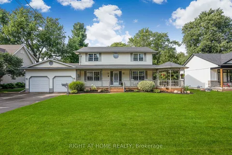 18 Topham Blvd, Welland, ON L3C 7E1