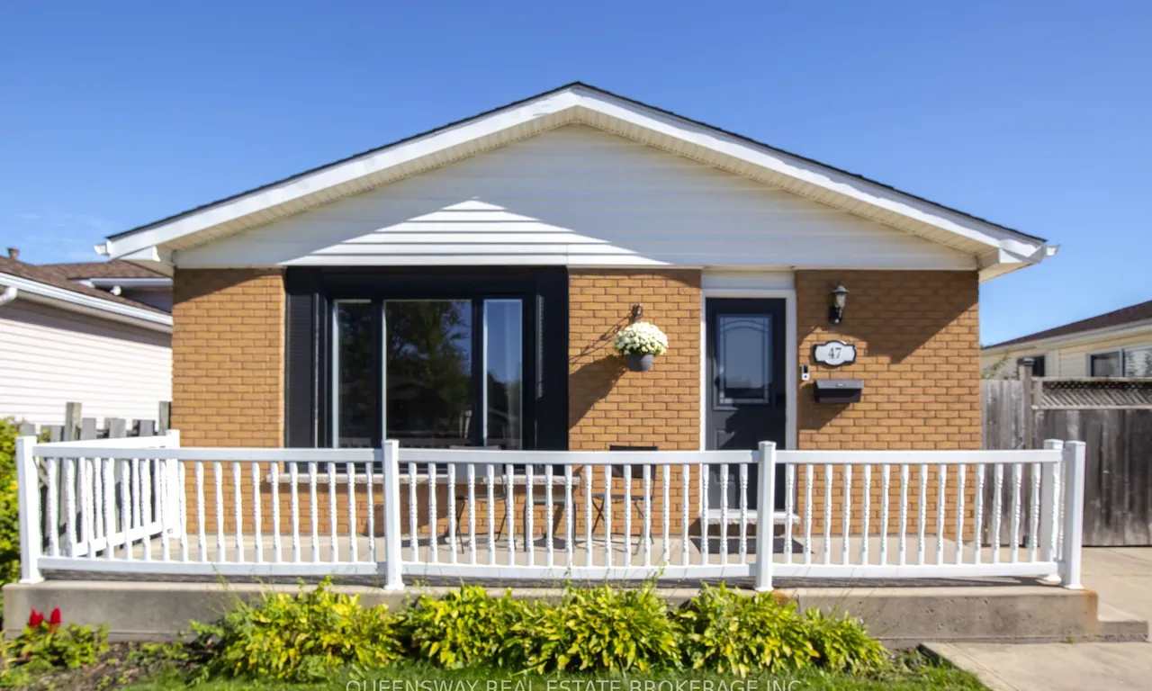47 Lambert St, Hamilton, ON L8V 4N6