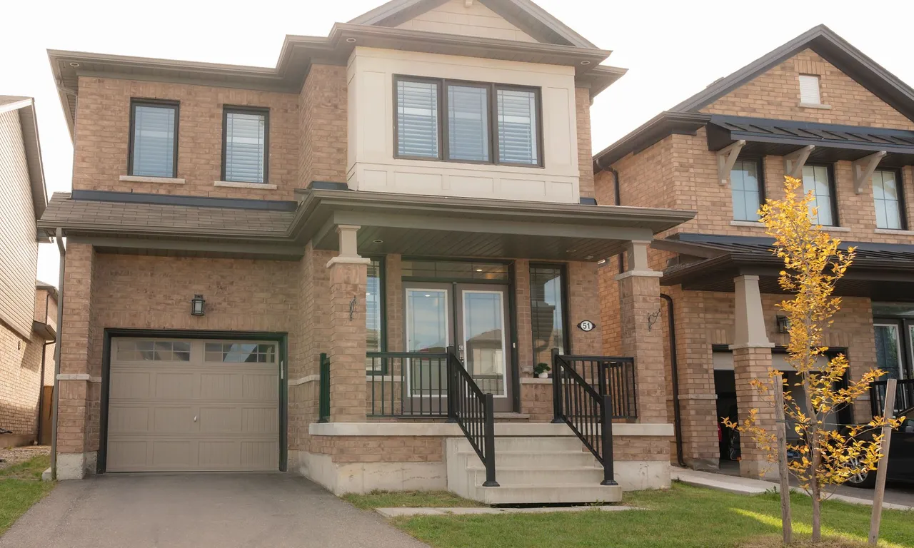 51 Bedrock Dr, Hamilton, ON L8J 0K6