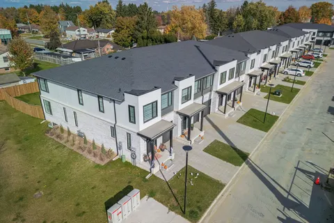 101 SWALES Avenue, Strathroy-Caradoc, ON N7G 0C1