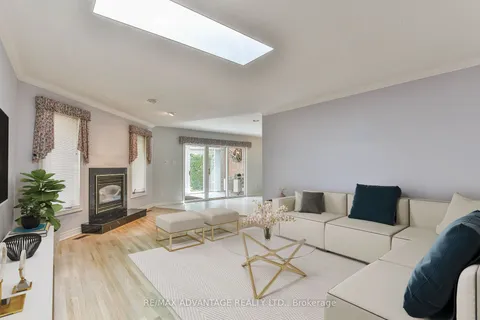 548 Rosecliffe Terr, London, ON N6K 4H5