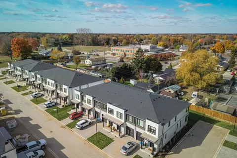 101 SWALES Avenue, Strathroy-Caradoc, ON N7G 0C1