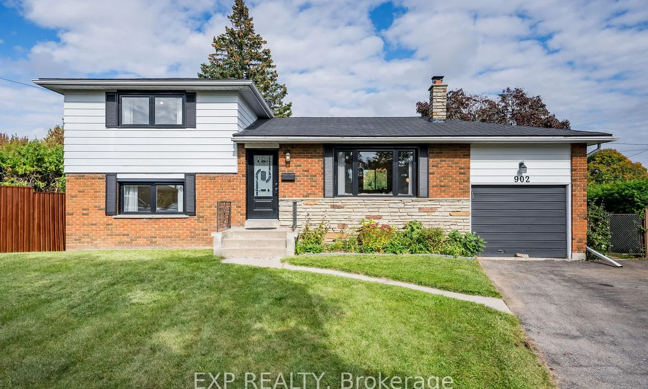 902 Curtis Cres, Cobourg, ON K9A 2W1