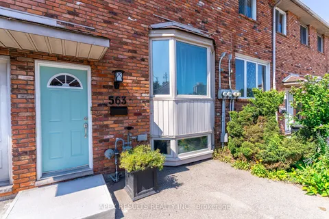 563 James St, Hamilton, ON L8L 1J8