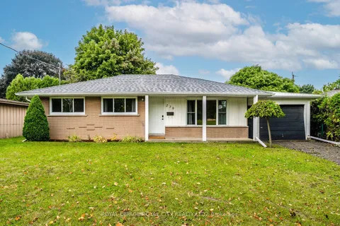 238 Cedar St, Cambridge, ON N1S 1W7