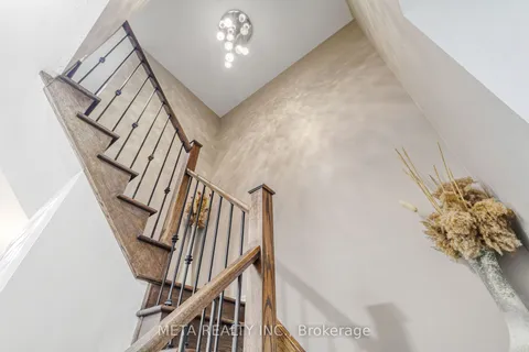 9 Hampton Brook Way, Hamilton, ON L0R 1W0
