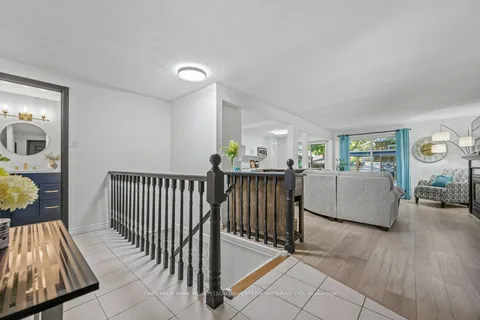 71 Westwood Rd, Guelph, ON N1H 7X7