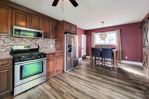 312 George St, Haldimand, ON N1A 2T6