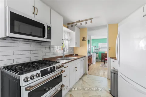 4 Juniper Lane, Belleville, ON K8N 4Z3