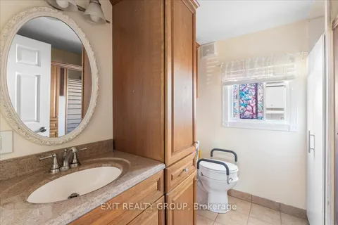 4 Juniper Lane, Belleville, ON K8N 4Z3