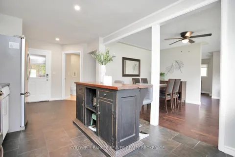 5 Wellington St, Middlesex Centre, ON N0L 1E0