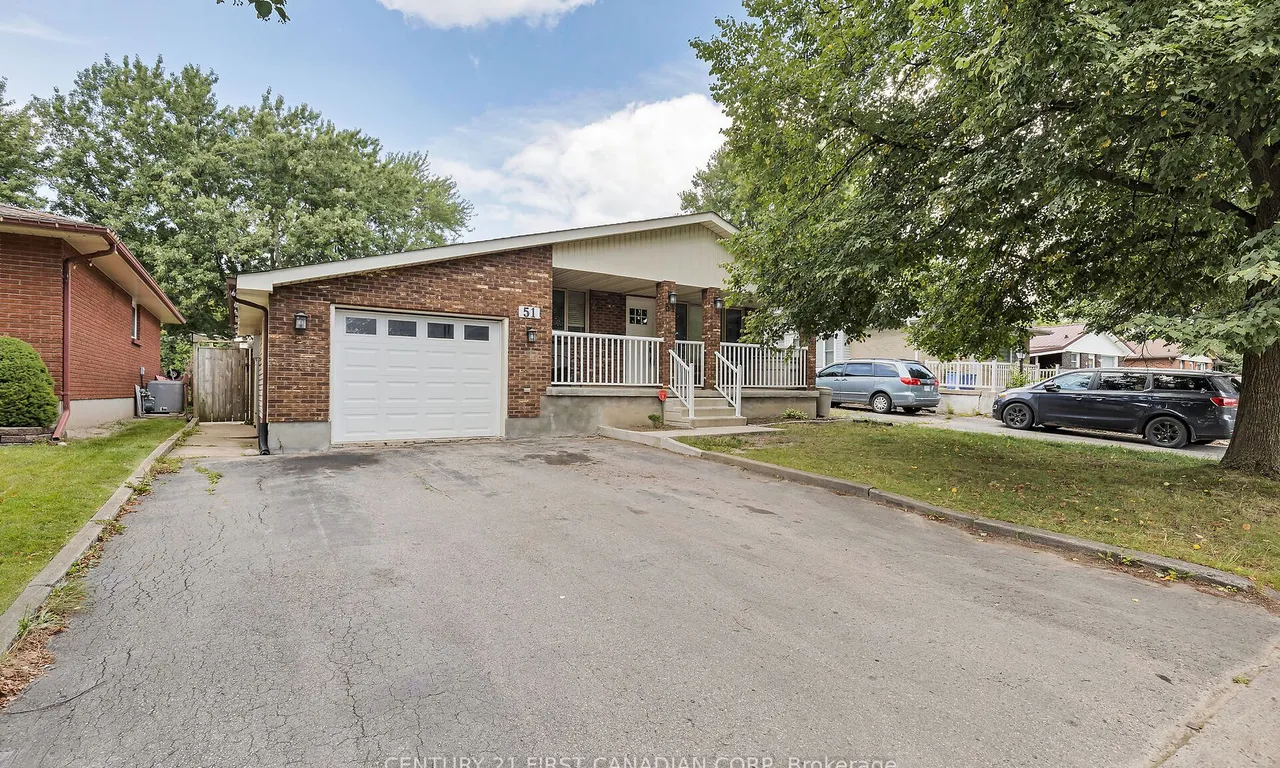 51 Barrett Cres, London, ON N6E 1T4