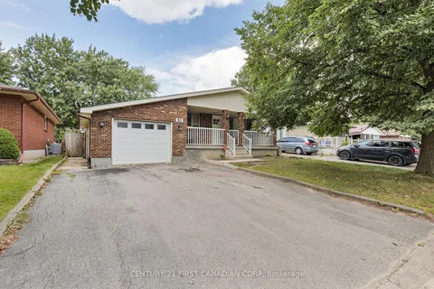 51 Barrett Cres, London, ON N6E 1T4