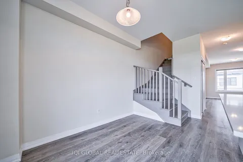 185 Bedrock Dr, Hamilton, ON L8J 0M5