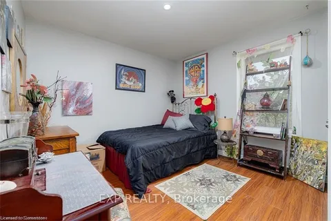 1020 MAIN St, Howick, ON N0G 2X0