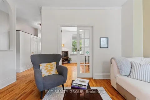 360 Rideau St, Kingston, ON K7K 3B1