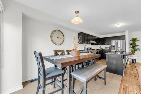 49 Waterbridge St, Hamilton, ON N3L 0N2