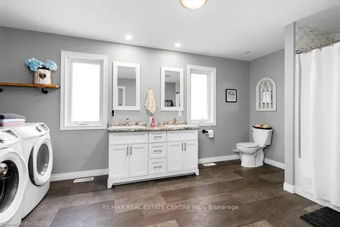 619 Pike Bay Rd, Northern Bruce Peninsula, ON N0H 2T0