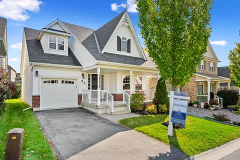 21 Greenaway Circ, Port Hope, ON L1A 0B9