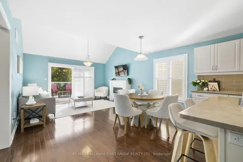 21 Greenaway Circ, Port Hope, ON L1A 0B9
