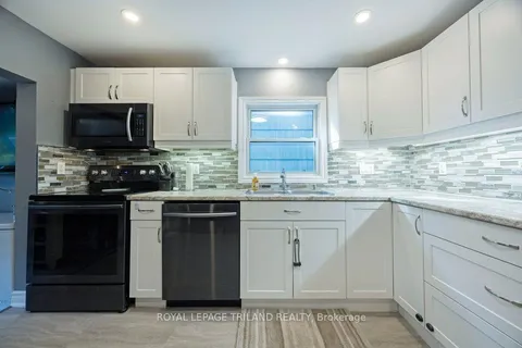 15 Balaclava St, St. Thomas, ON N5P 3C1