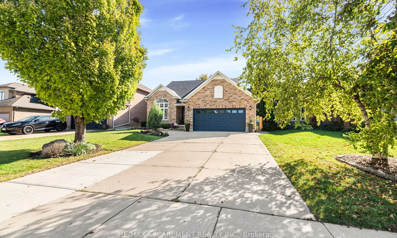88 Gatestone Dr, Hamilton, ON L8J 2V1