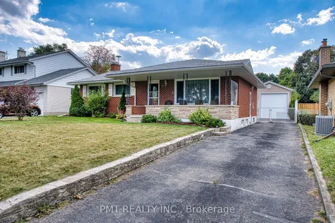 55 Crosby Dr, Kitchener, ON N2B 2K9