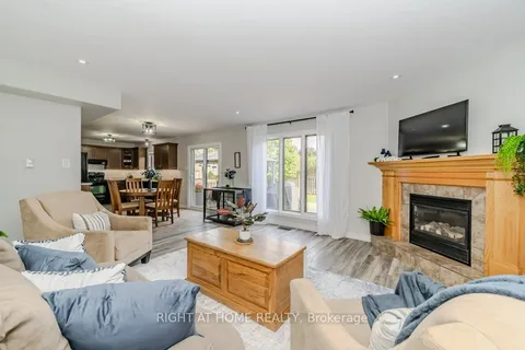 210 Dundas St, Brant, ON N3L 4H3