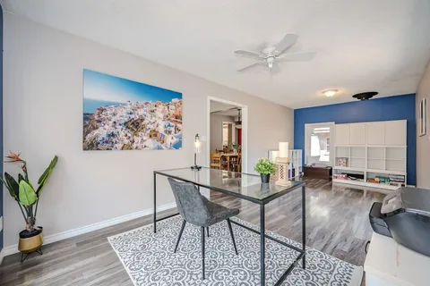 95 Balmoral Dr, Guelph, ON N1E 3N9