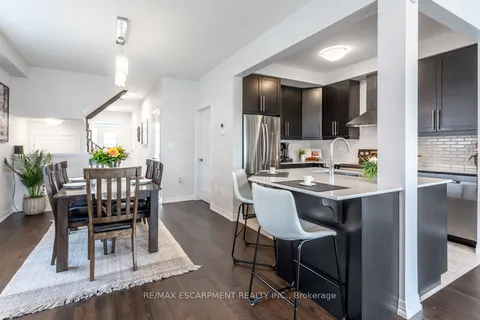 3995 Crown St, Lincoln, ON L3J 0S6