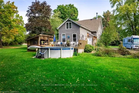 44 Sims Lock Rd, Haldimand, ON N3W 1V8