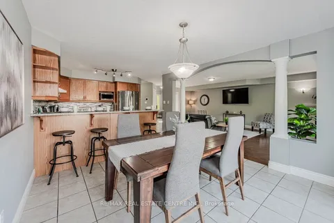 61 Marsh Cres, Guelph, ON N1L 1L4