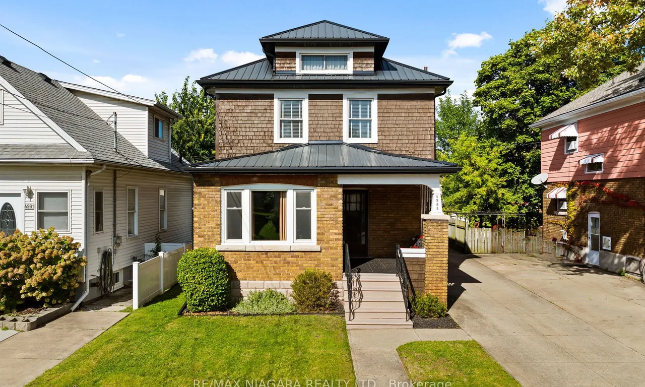4985 Huron St, Niagara Falls, ON L2E 2J6