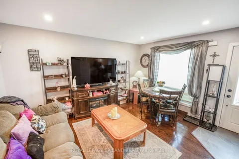 209 HIGHBURY Ave, London, ON N5Z 2W6