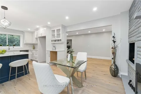 7159 MCCOLL Dr, Niagara Falls, ON L2J 1G7