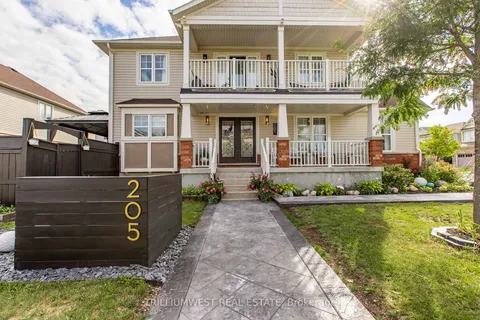 205 Holland Circ, Cambridge, ON N3C 0E1