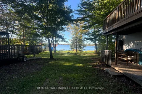 51 Bayside Dr, McMurrich/Monteith, ON P0A 1Y0