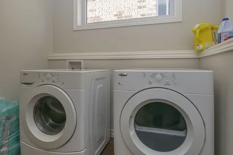 3356 Paulpeel Ave, London, ON N6L 0A4