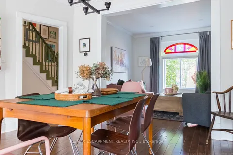 55 Cheever St, Hamilton, ON L8L 5R6