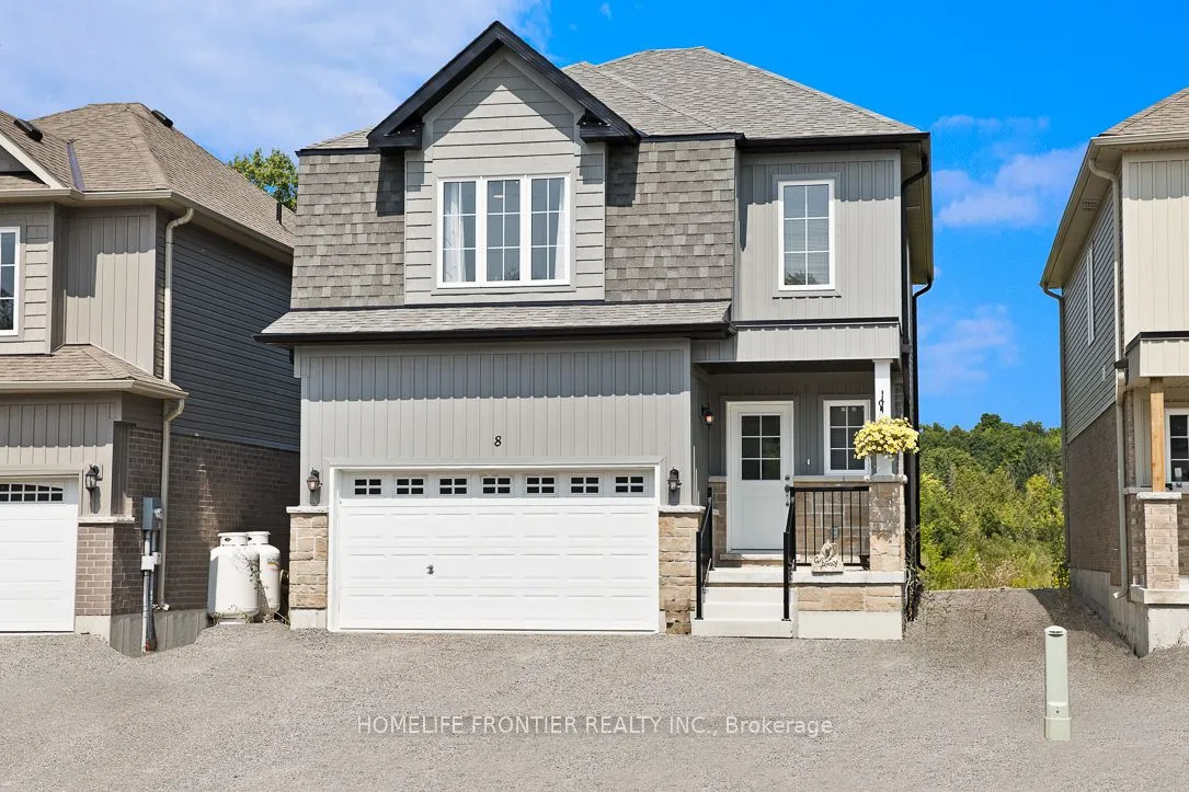 8 Hillcroft Way, Kawartha Lakes, ON K0M 1A0